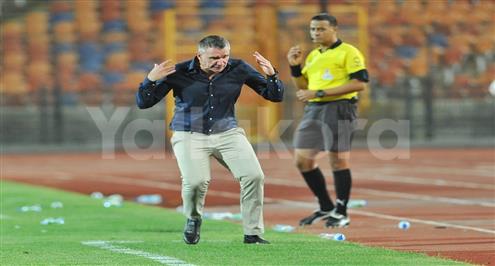 كارتيرون يطالب بنقل مباراة الزمالك والإسماعيلي إلى الإسكندرية